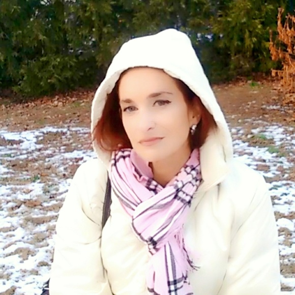 Moncler Pearlized Cream Jacket- Size 2 - Picture 5 of 7